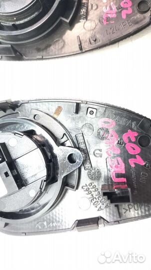 Динамики передней панели Peugeot 207