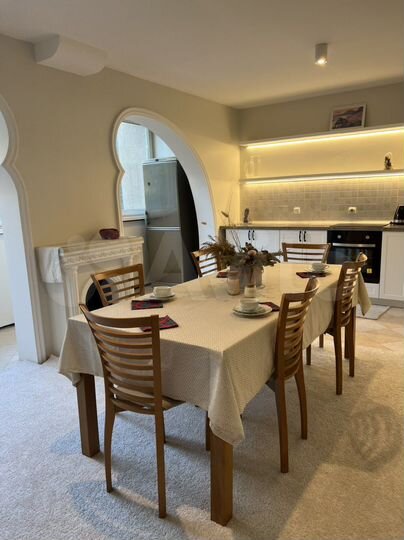 3-к. квартира, 108 м², 2/5 эт.