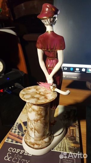 Фарфоровые статуэтки