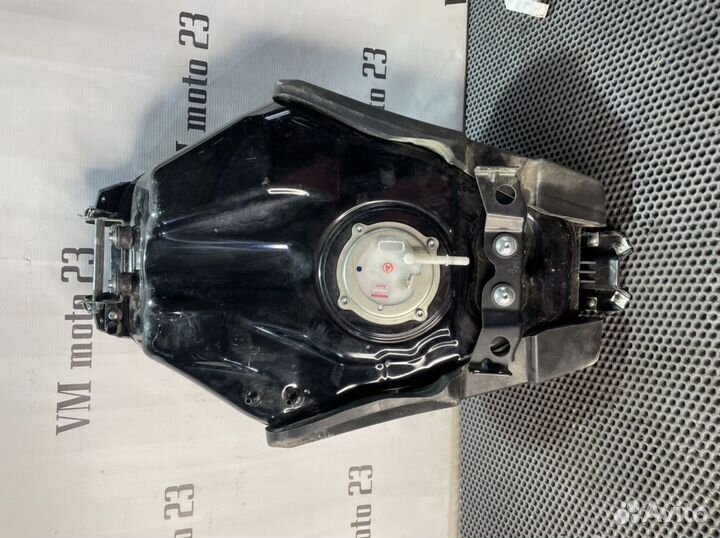 Топливный бак Yamaha xsr 700