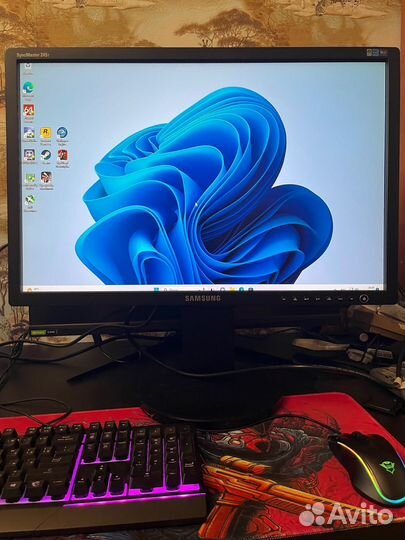 Монитор 24' Samsung 1920x1200 SyncMaster 245T