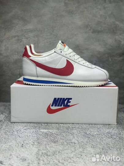 Кроссовки nike cortez