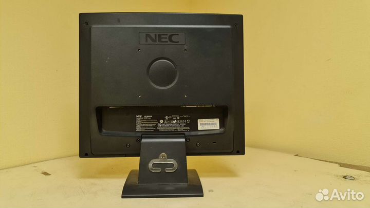 Монитор NEC