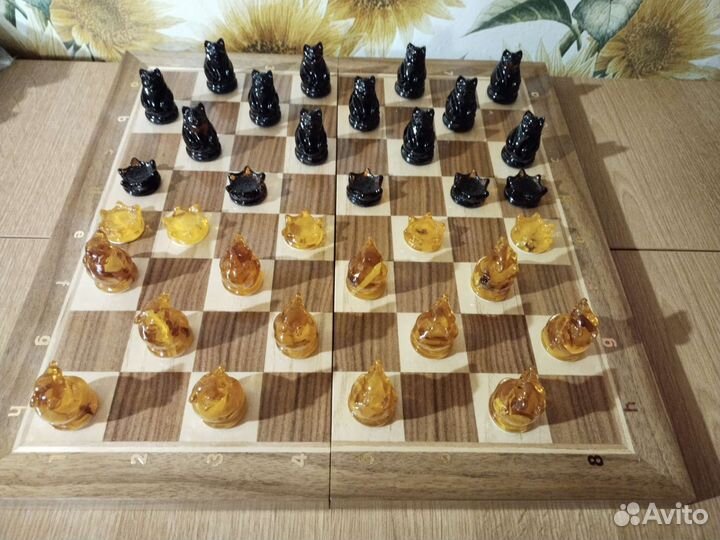 Шашки красивые из янтаря 