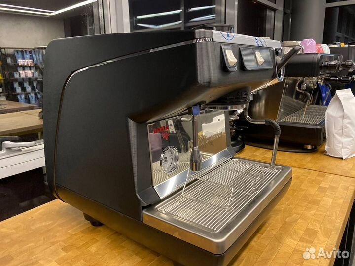 Кофемашина Nuova Simonelli черная (1 GRS)