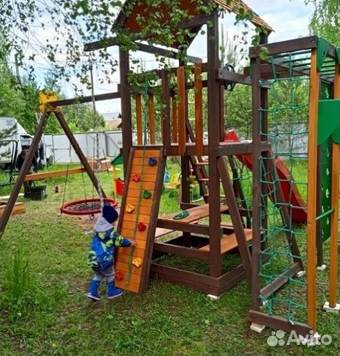 Детская площадка без заноз