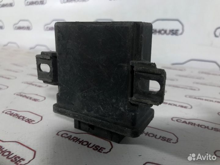 Блок управления освещением Volkswagen Passat B7