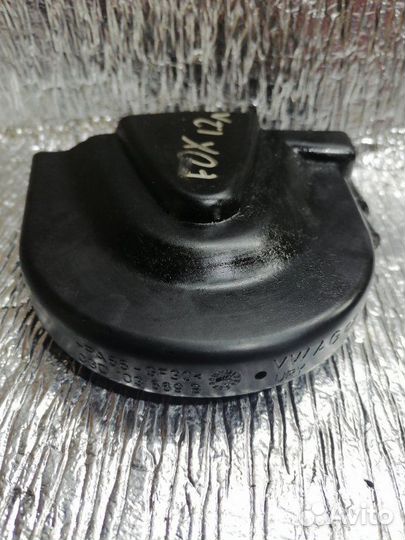 Кожух грм Volkswagen Fox