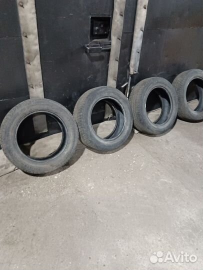 Michelin X-Ice 205/60 R16