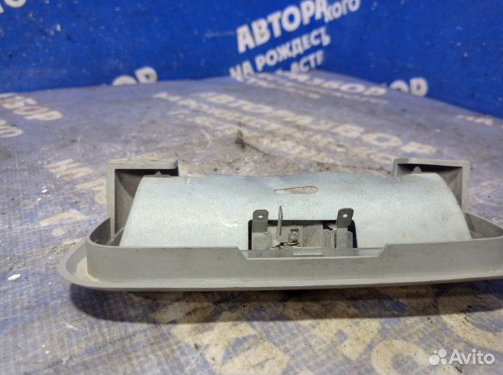 Плафон салона Ford Focus 1 седан 2004