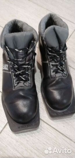 Лыжные ботинки 39 размер