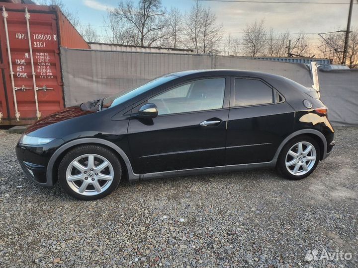 Двигатель от honda civic 8 5D 2005-2011