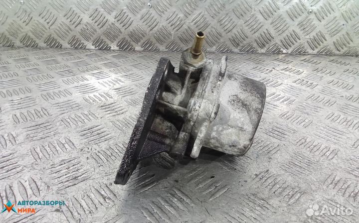 Насос вакуумный Citroen Jumpy 2004