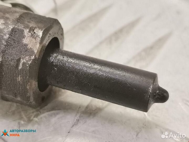 Форсунка BMW 5 E60/E61 рест. 2008 13537797877