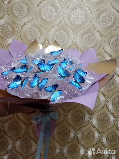 Букет из бабочек синий