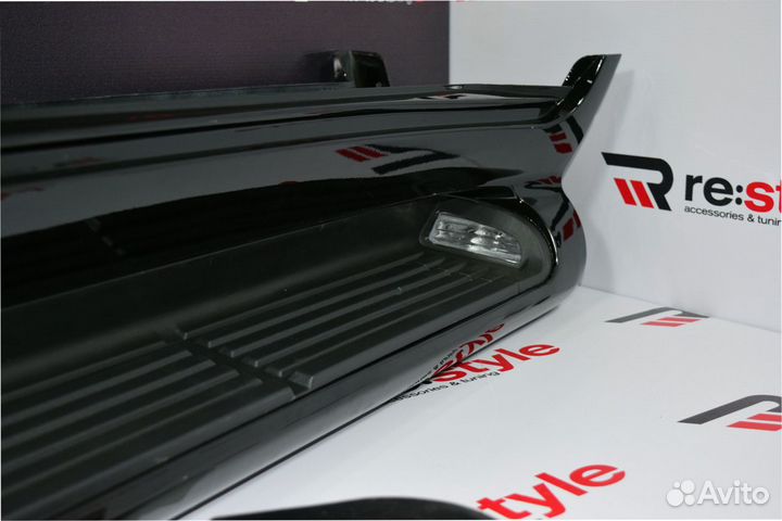 Пороги подножки Lexus LX570 H341