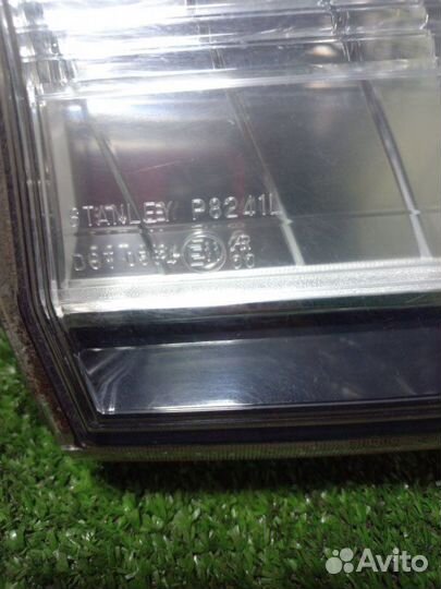 Фонарь задний левый Mazda Mazda3 BL lfvd 2010