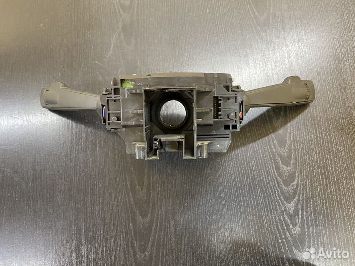 Подрулевые переключатели Volvo xc70