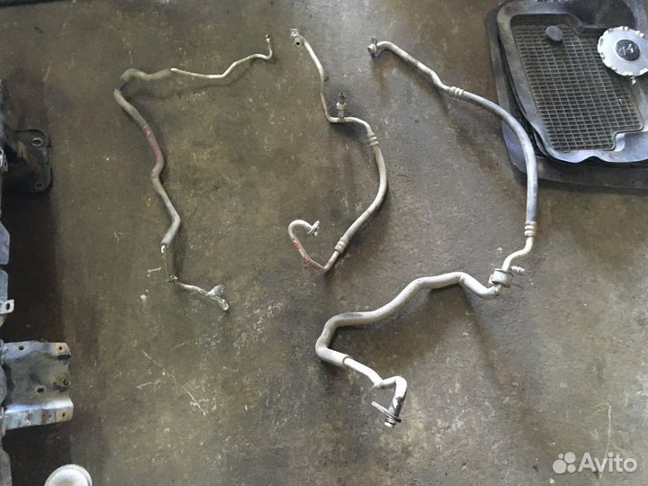 Трубка кондиционера (Mitsubishi Lancer)