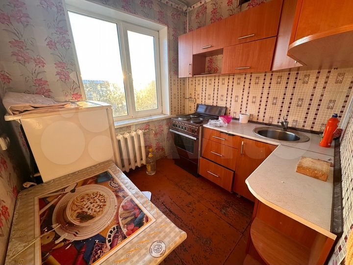 3-к. квартира, 54 м², 5/5 эт.