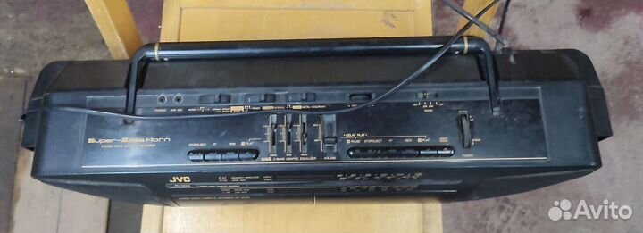 Магнитола JVC RC-W210