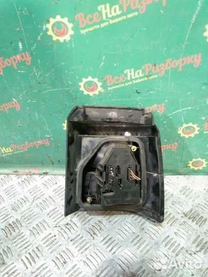 Фонарь задний левый Volkswagen Passat B3