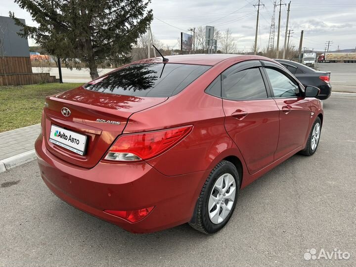 Hyundai Solaris 1.6 AT, 2015, 168 000 км