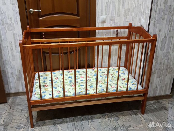 Кроватка детская