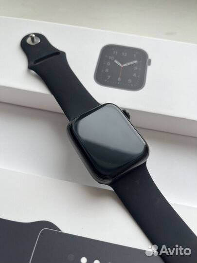 Apple watch Se 44 mm АКБ 100