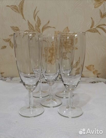 Бокалы для шампанского и напитков