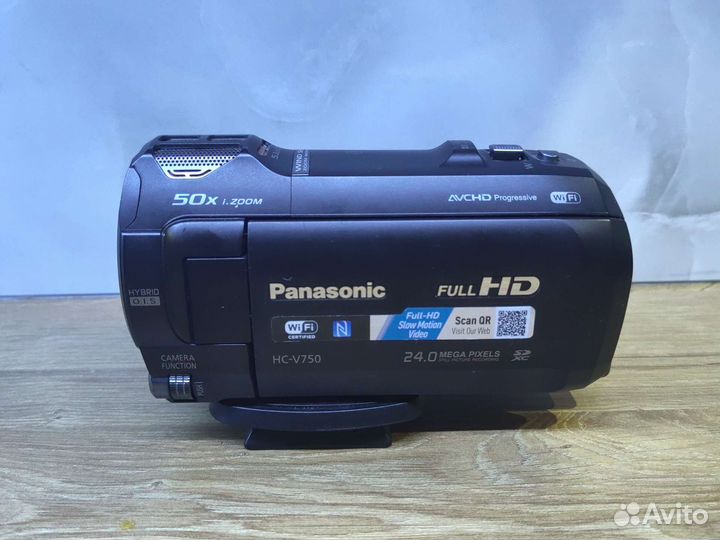 Видеокамера Panasonic hc-v750