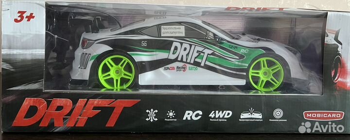 Радиоуправляемая машина дрифт