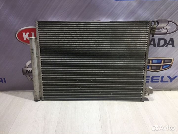 Радиатор кондиционера Renault duster