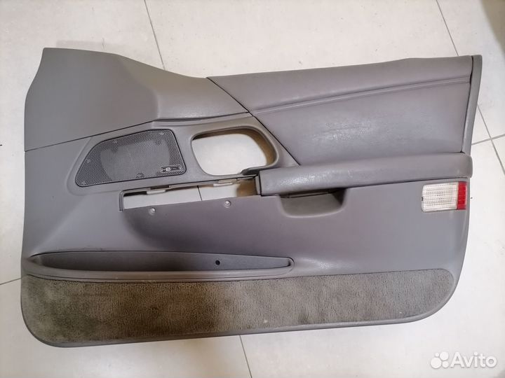 Обшивки карты дверей Ford Taurus 2 1992-1996