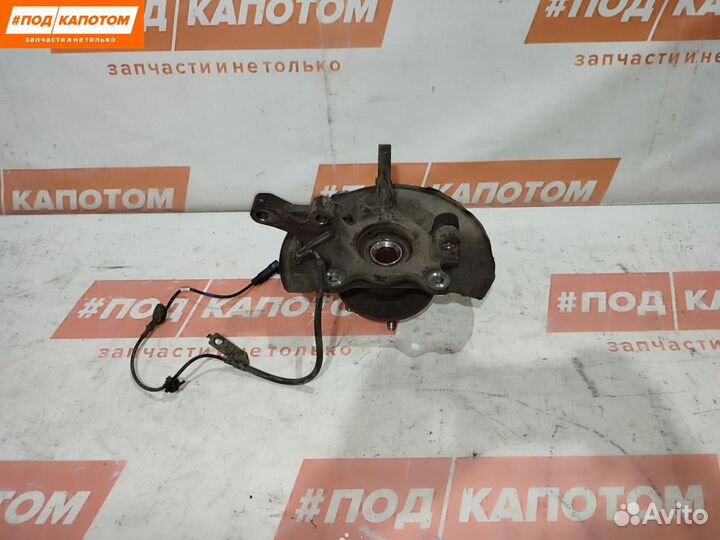 Кулак передний правый Mitsubishi Outlander 2 2007