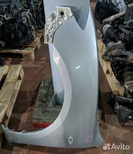 Крыло переднее левое Mazda 3 bk седан Мазда бк