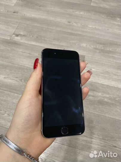 iPhone 6S, 16 ГБ