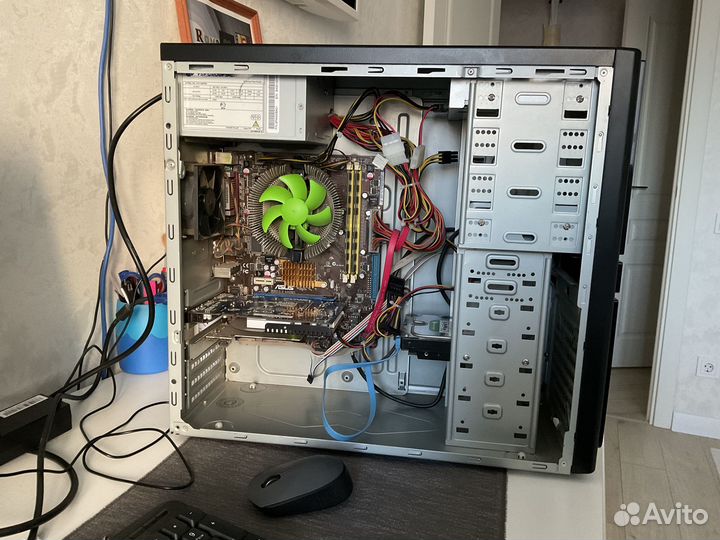 Стационарный компьютер
