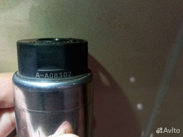 Топливный насос Toyota auris