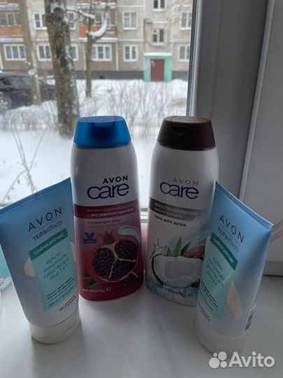 Косметика Avon