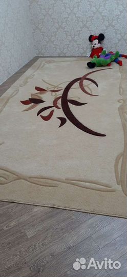 Ковер шерстяной