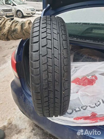 Roadstone Eurovis Alpine WH1 185/65 R15