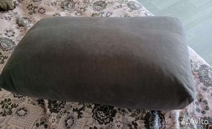 Диванные подушки большие