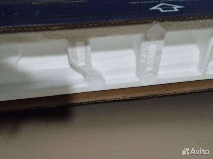 Коробка телевизора 65