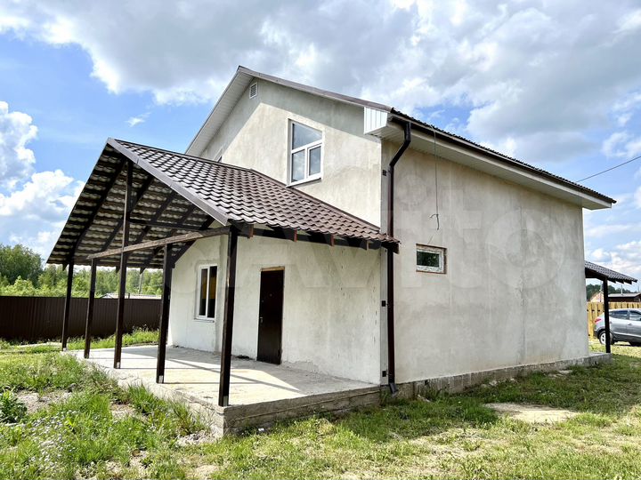 Дом 137,2 м² на участке 7,7 сот.