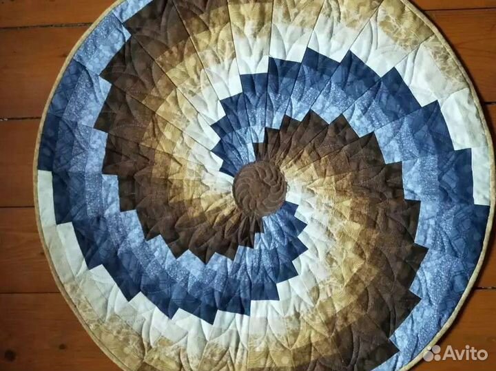 Круглая салфетка пэчворк Барджелло