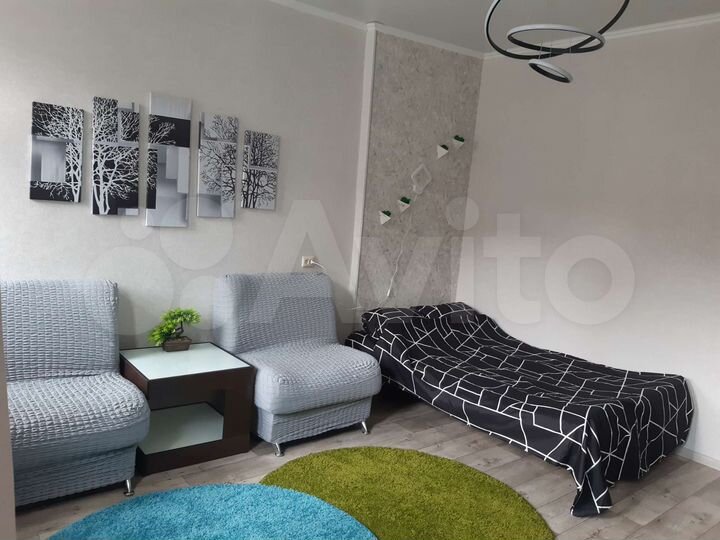 1-к. квартира, 42 м², 2/5 эт.