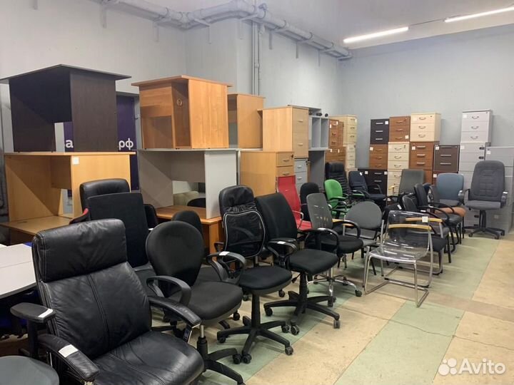 Кресло компьютерное / офисное / для дома