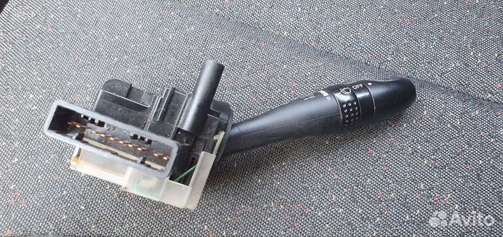 Подрулевой переключатель дворников Kia Picanto