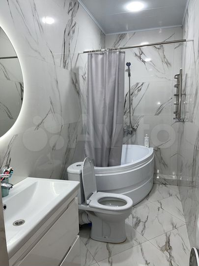 2-к. квартира, 75 м², 2/16 эт.